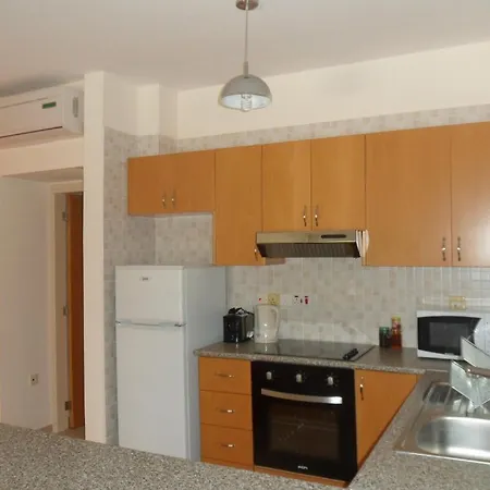 Apartment Georgos *